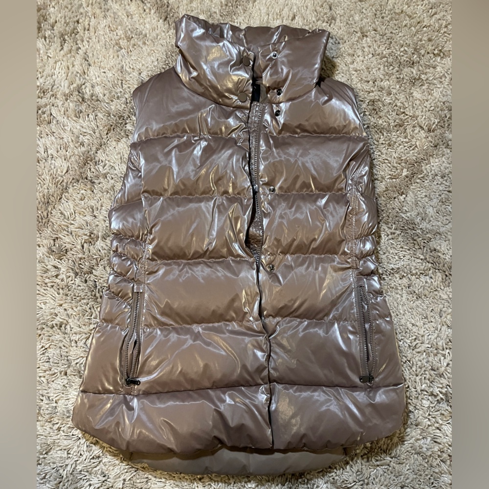 Athleta Metallic Downtown Puffer Vest
